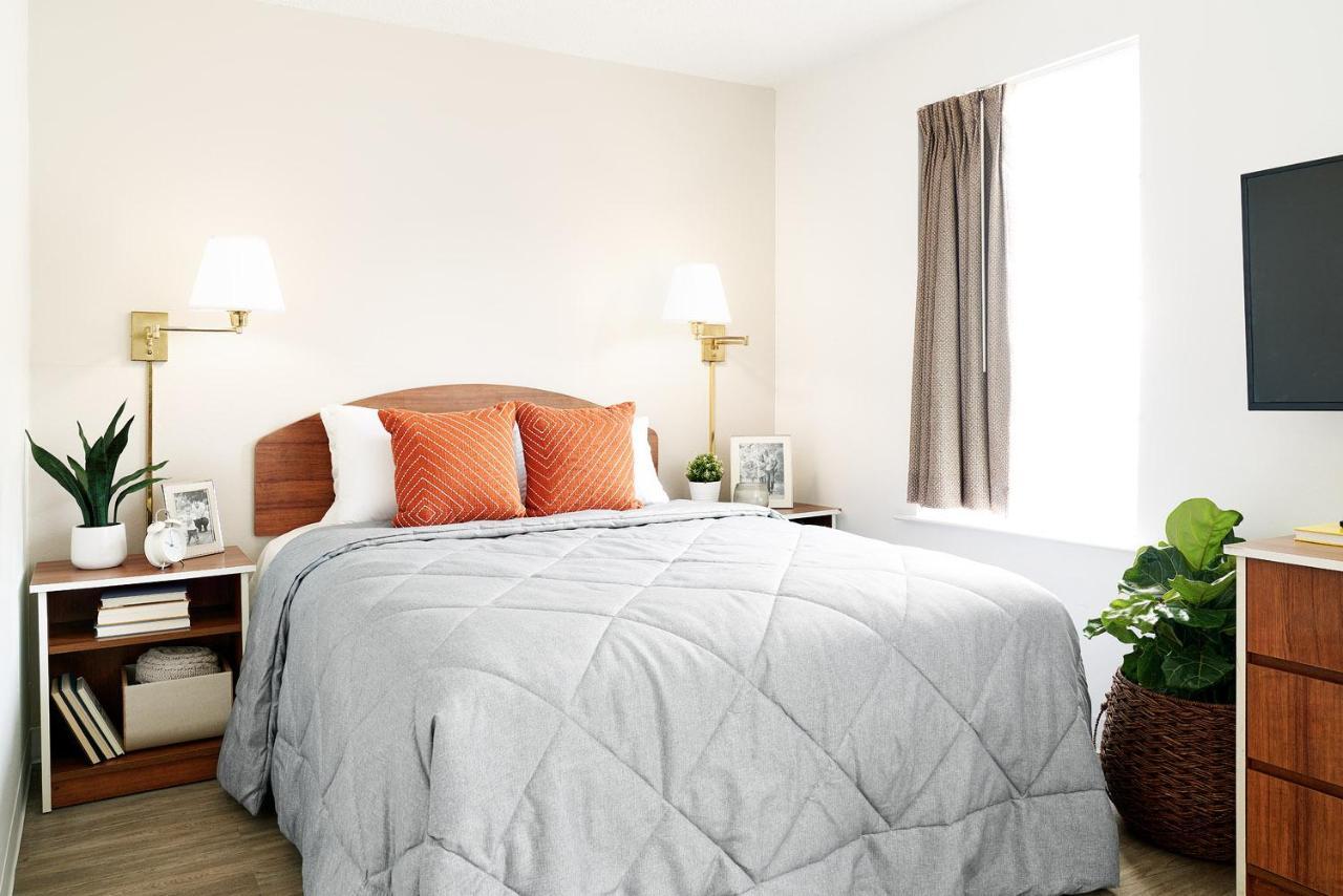 Intown Suites Extended Stay Pittsburgh Pa McCandless Township Exterior photo